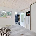 Kamilla - 200m From The Sea By Interhome *
