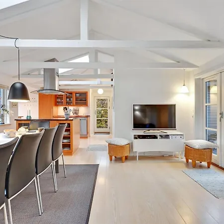 Kamilla - 200m From The Sea By Interhome Feriehus *