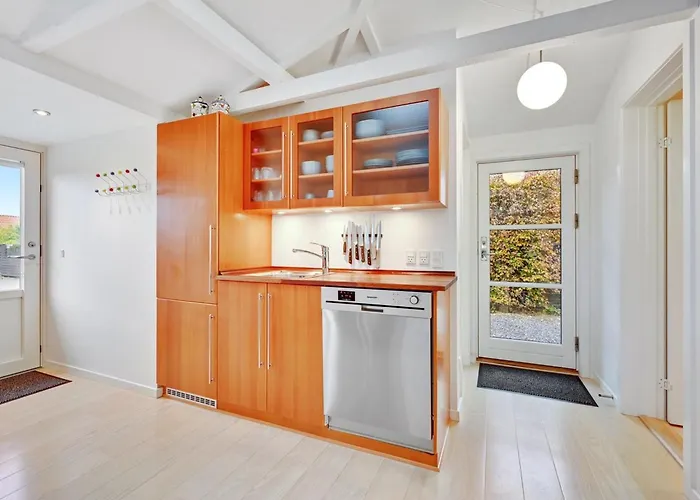 Kamilla - 200m From The Sea By Interhome *